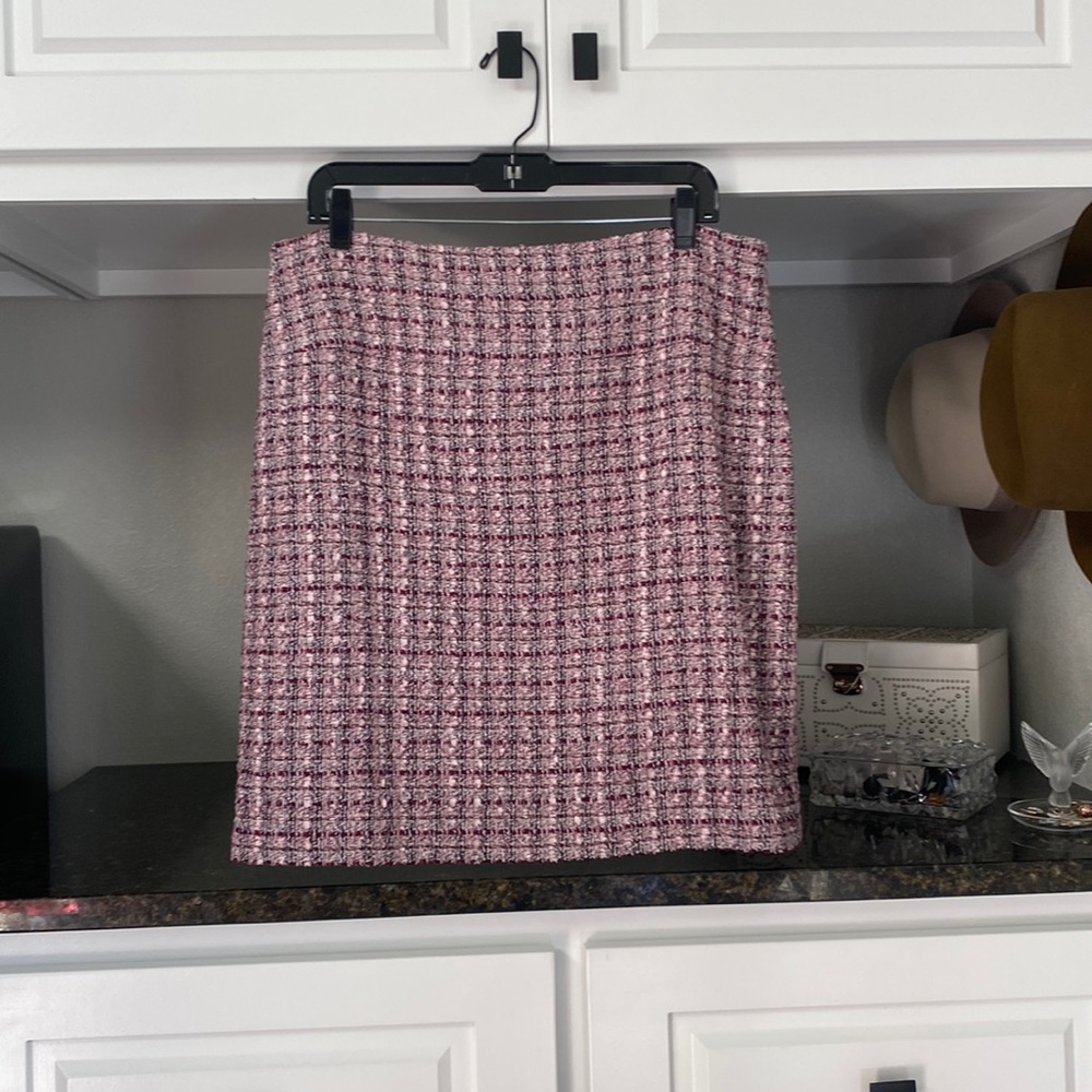 Tahari Pink Tweed Suit Skirt